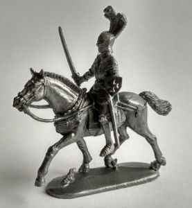 Конный рыцарь №3 с мечом Челябинск
