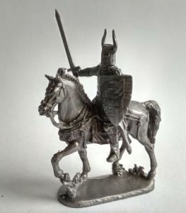 Конный рыцарь №4 с мечом Челябинск